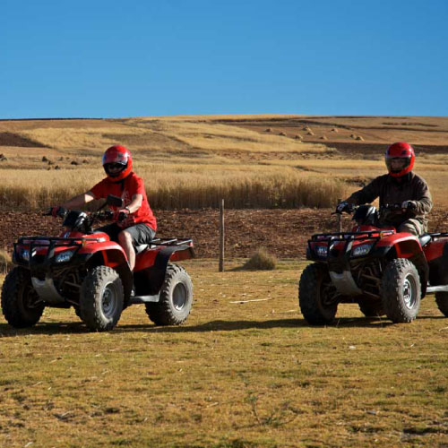 familia valle sagrado peru