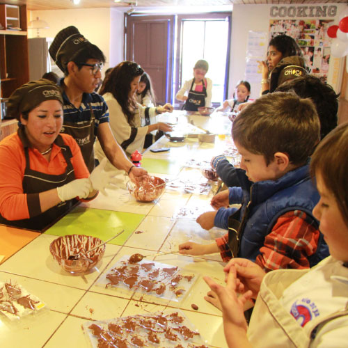 familia cusco peru experiencias